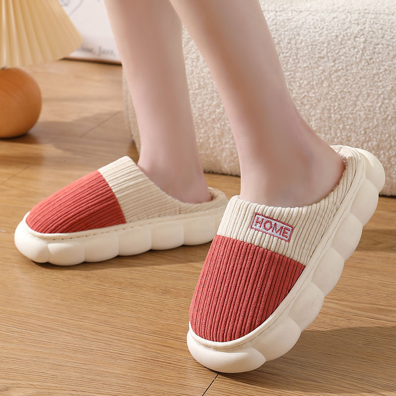 Fashion Gifts Unisex Home Fuzzy Lined Slippers Closed Toe Design Durable Construction For Indoor Home Use And Bedroom Activities - view 4