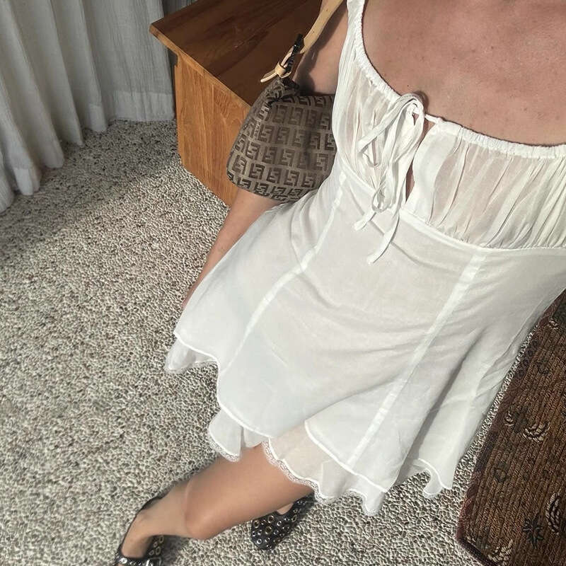 Retro French Square Neck Lace Dress Solid Color Ruched Waist Fresh Summer Mid Dress MAKOUFEI