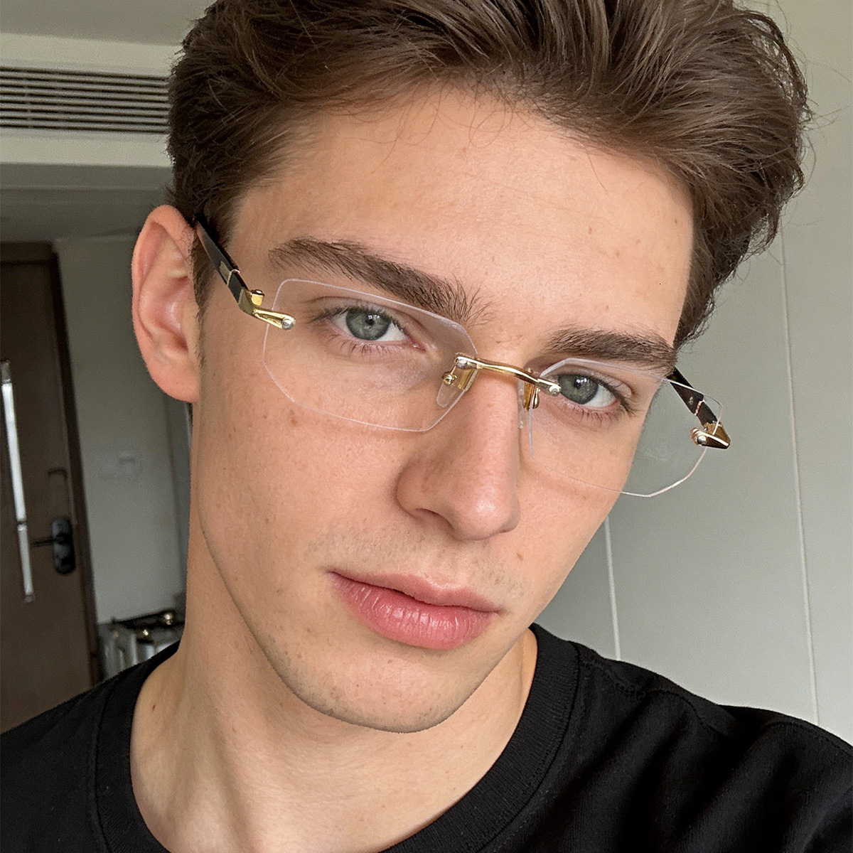 2026 Designer Sunglasses American Retro Frameless Glasses Men's High End Handsome Hip Hop Borderless Cross Border Sunglasses - view 3