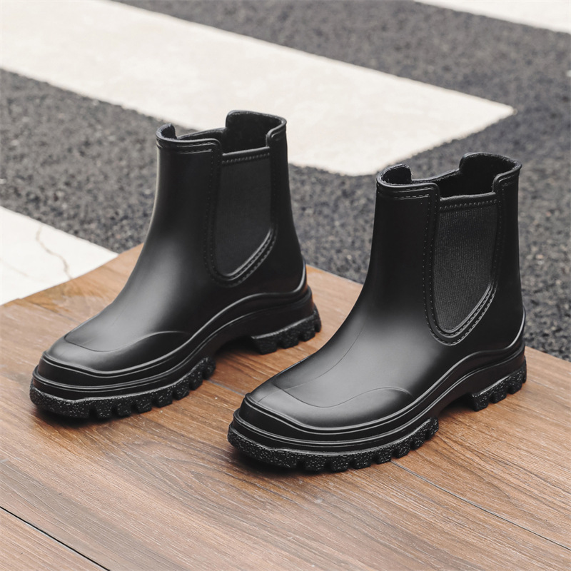 luxury designer boots 2026 New Women's Short Rain Boots, Fashion Waterproof Anti-Slip Rubber Shoes for Outdoor free shipping