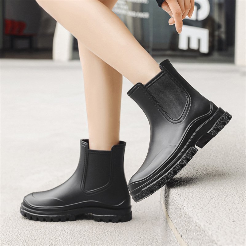 luxury designer boots 2026 New Women's Short Rain Boots, Fashion Waterproof Anti-Slip Rubber Shoes for Outdoor free shipping
