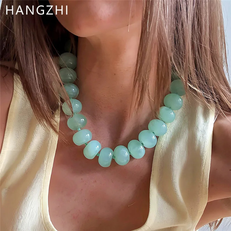 Bohemian Fashion Casual Dopamine Resin Bead Necklace Charms Chunky Jewelry Suitable for Women Daily Vacation Wear260521