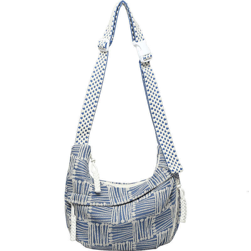 New Summer Women Lightweight Sports Dumpling Bag Large Capacity Portable Crossbody Shoulder Bag Daily Casual Versatile Handbag SENYY