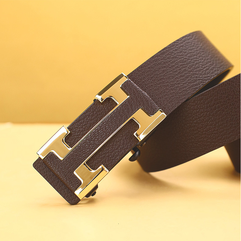Luxury Brand Designer 2026 Genuine Leather No-hole Automatic Buckle Belt Fashion Business Versatile Adjustable Waistband for Young People Daily Wear