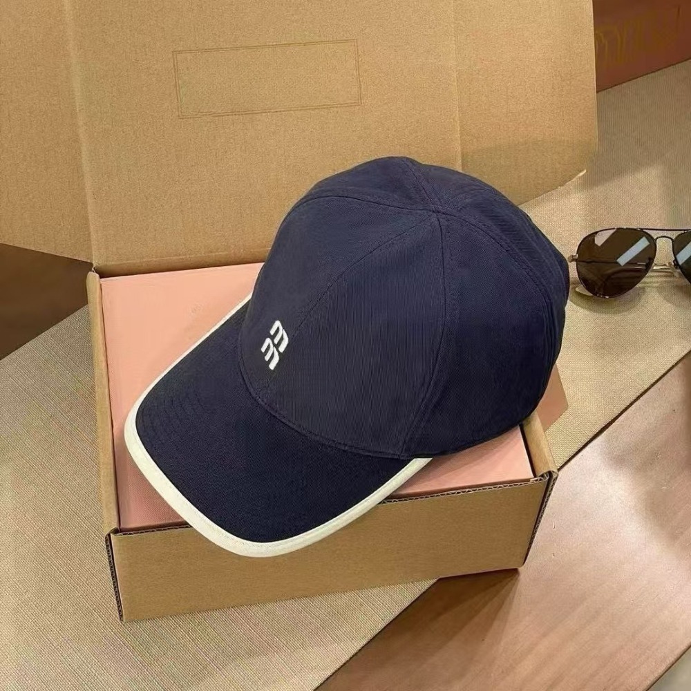 Designer Women Men Caps Classic Luxury Baseball Caps Fashion Casual Letter Hats Breathable Adjustable Cap Retro Vacation Beach Sun Protection Cap