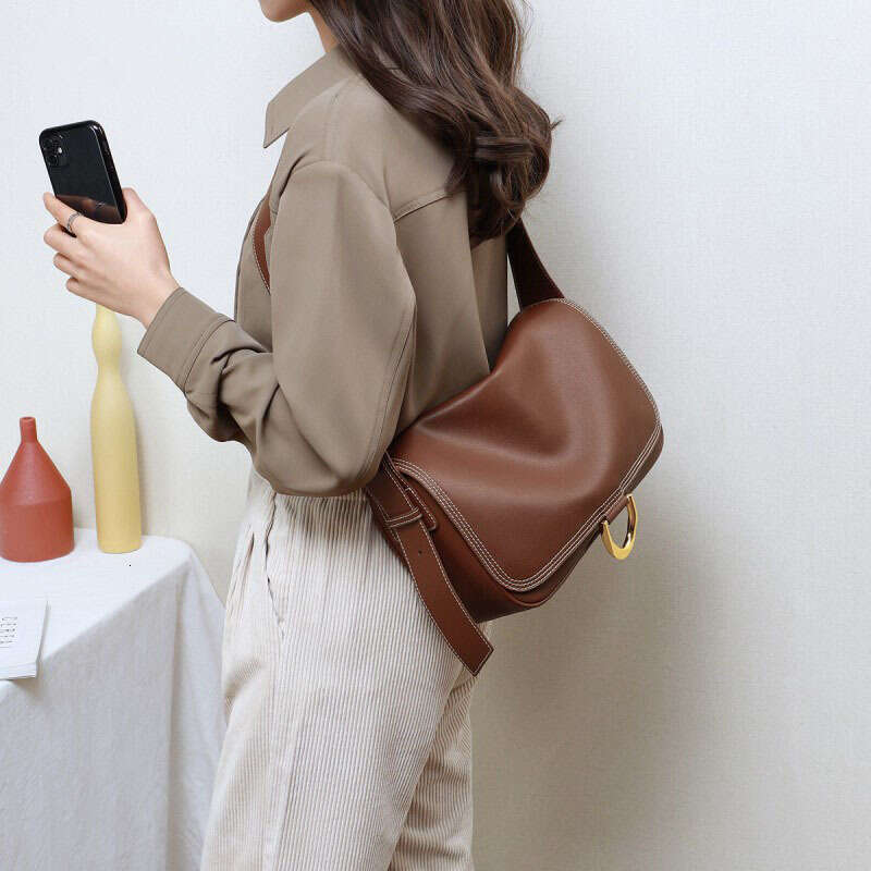 Women New Fashion Genuine Leather Crossbody Bag Light Luxury Large Capacity Versatile Underarm Shoulder Bag SENYY
