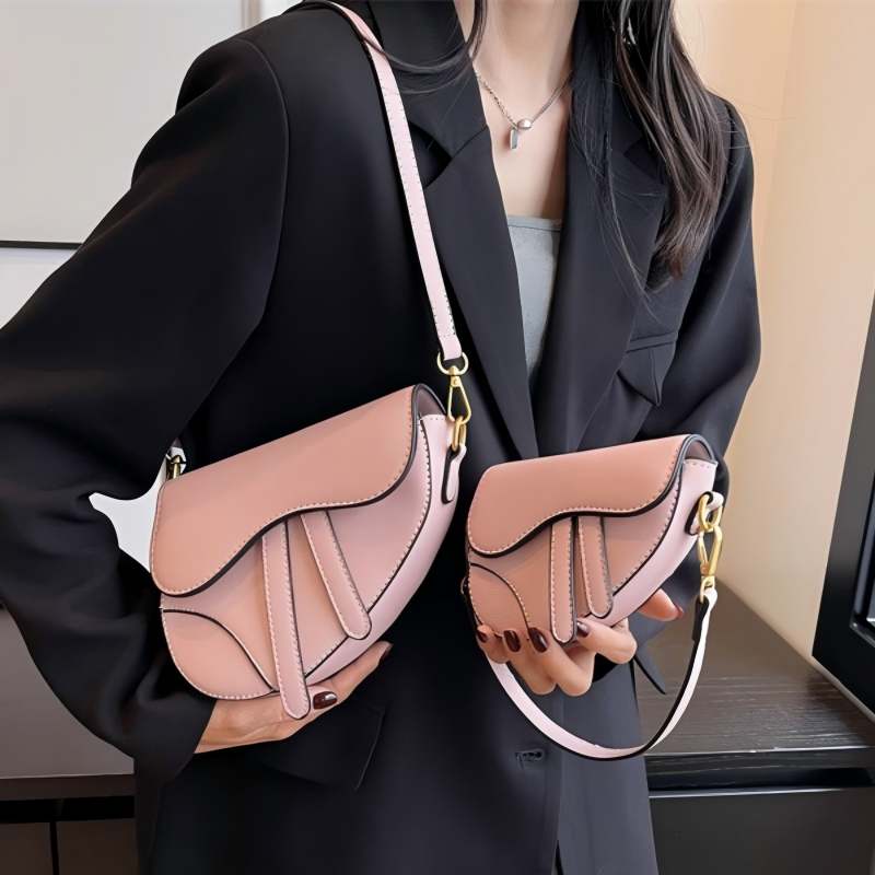 New Fashionable Simple Designer Underarm Versatile Style Classic Trendy Shoulder Bag for Women
