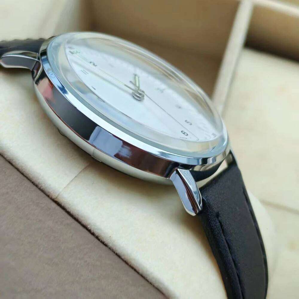 Minimalist Mechanical Wristwatch Watch Unisex Automatic Movement Vintage Hat Glass Timepieces Branded Design 26Y0525