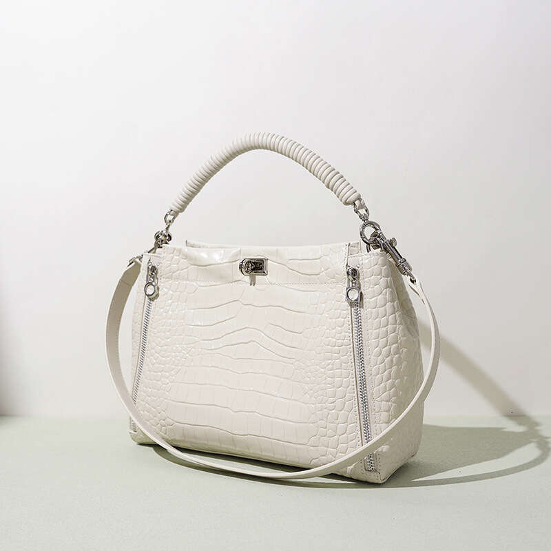 Large Capacity Bucket New Original Crocodile Pattern Simple Shoulder Bag Cross Border Fashion High End Genuine Leather Handbag SENYY