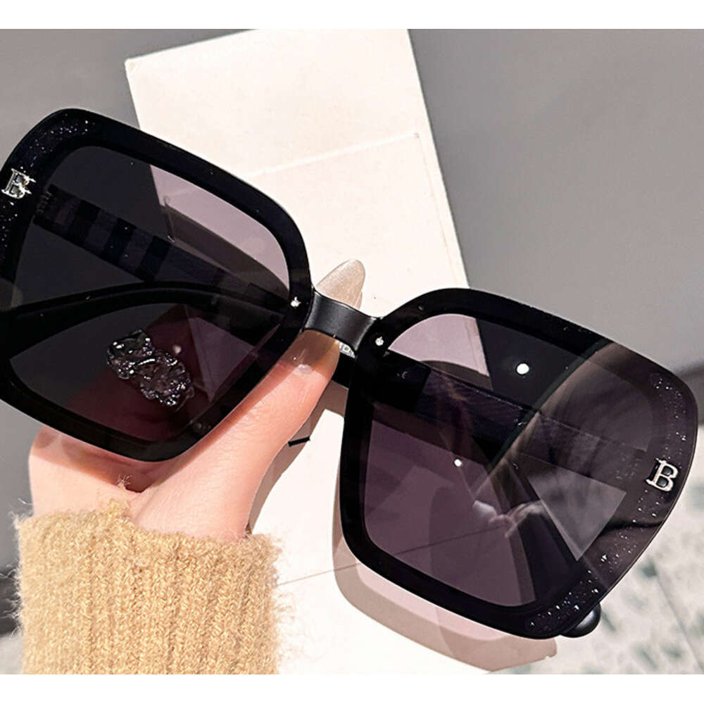 New Model Letter Pattern Polarized HD For Women, Light Luxury High-Quality Large Frame Sunglasses Wholesale Liuyuemoshang