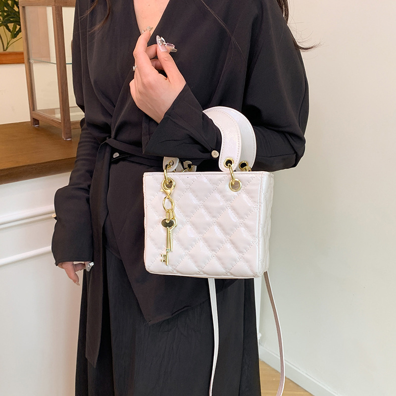 y Handbag Fashion Female Tote Bag Quality PU Leather Women's er Handbag Chain Shoulder Messenger Bags