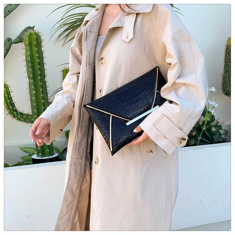 Fashion Crocodile Pattern Envelope Clutch Womens Handbags For Gifts Designer Casual Ladies Purses Phone PocketZHR260525