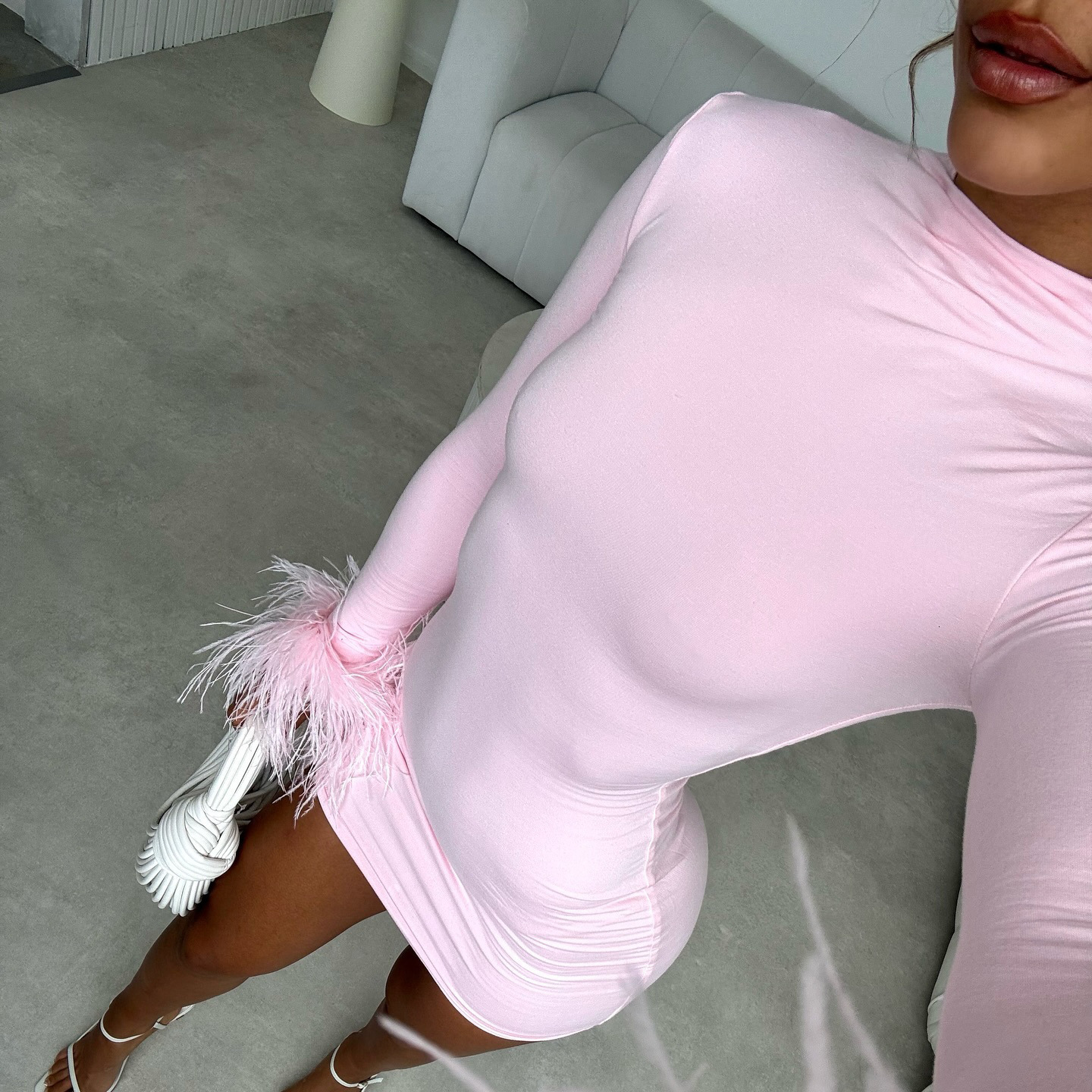 womens fashion and casual one-shoulder form-fitting solid-color tailline dress with a short skirt in the autumn 260401