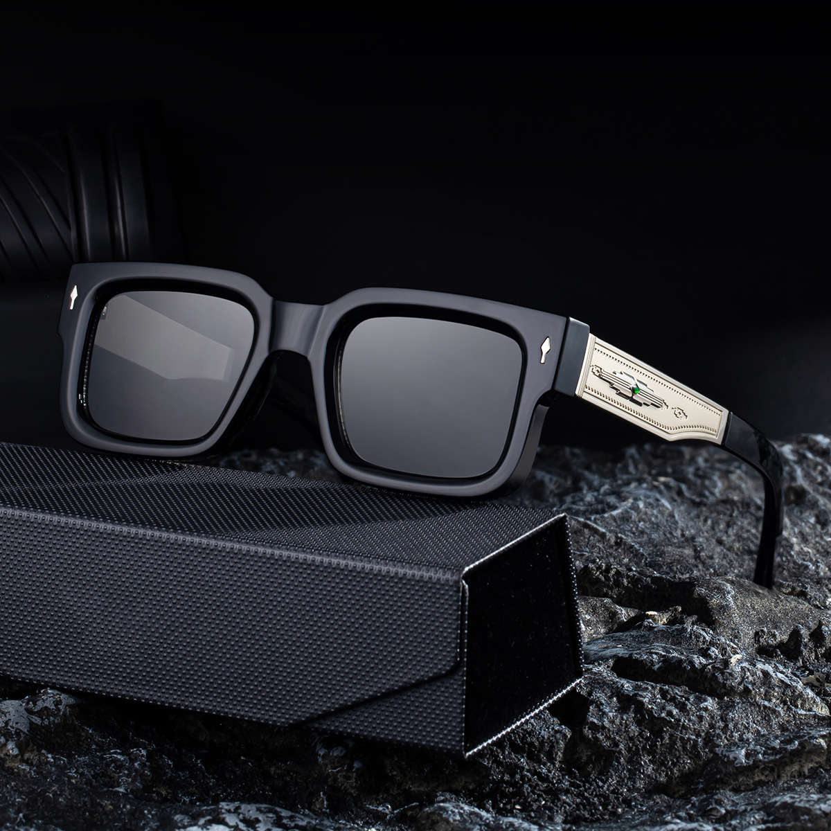 High Quality 2025 New Fashion Square Frame Polarized Retro High-End Sun Protection Sunglasses for Men, - view 3