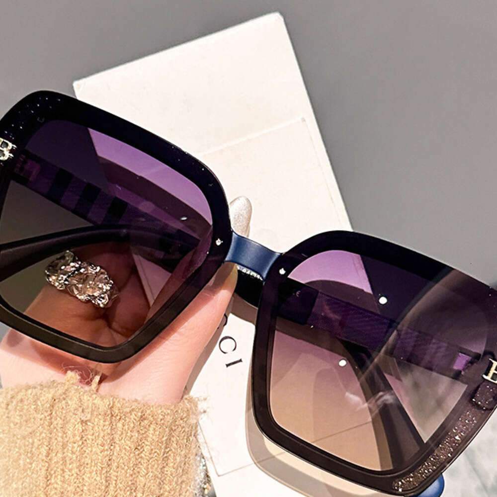 New Model Letter Pattern Polarized HD For Women, Light Luxury High-Quality Large Frame Sunglasses Wholesale Liuyuemoshang