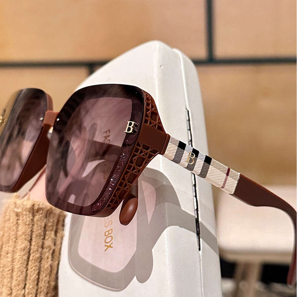 New Model Letter Pattern Polarized HD For Women, Light Luxury High-Quality Large Frame Sunglasses Wholesale Liuyuemoshang