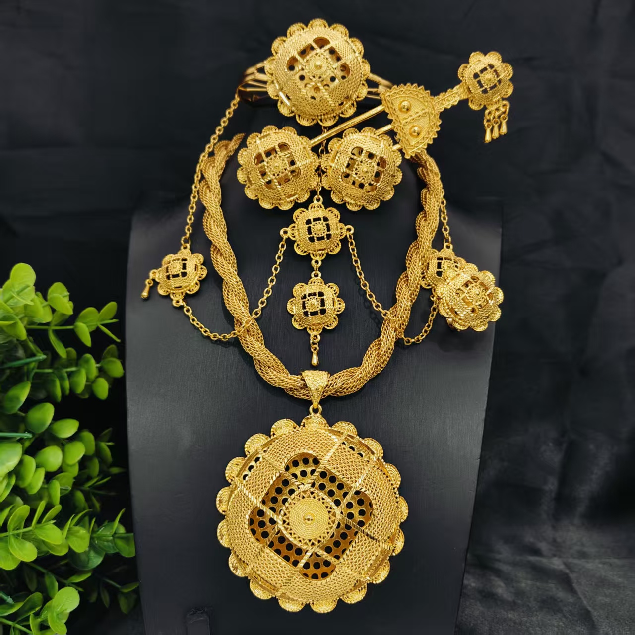 Luxury Twisted Necklace Sets For Women Wedding Dubai Gold Plated African Jewelry Set Indian Jewellery Anniversary Gifts