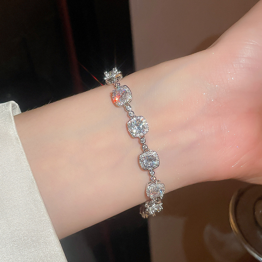 18K real gold plated zircon small cube beautiful stackable bracelet, light luxury niche high-end jewelry for women - view 5