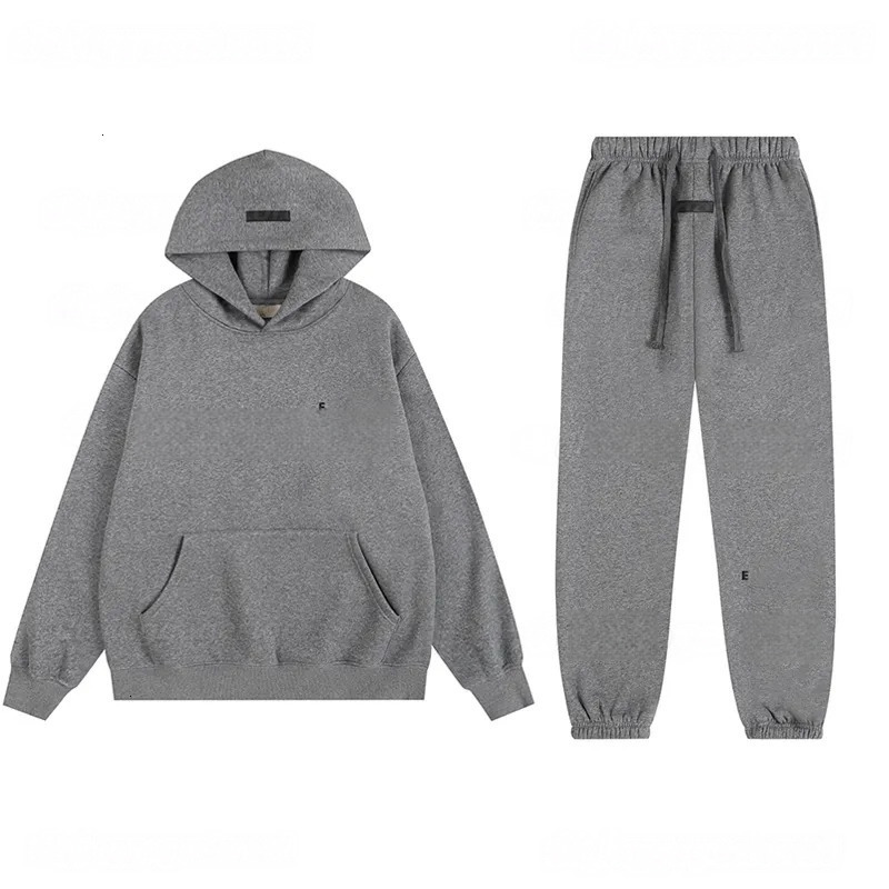 Designer EE two-piece set Men Hoodie Man Sweatshirts Designer high quality Hoodies Pants Set Jogger Women Classic Sweats Trend Pullover Fashion SS Tra