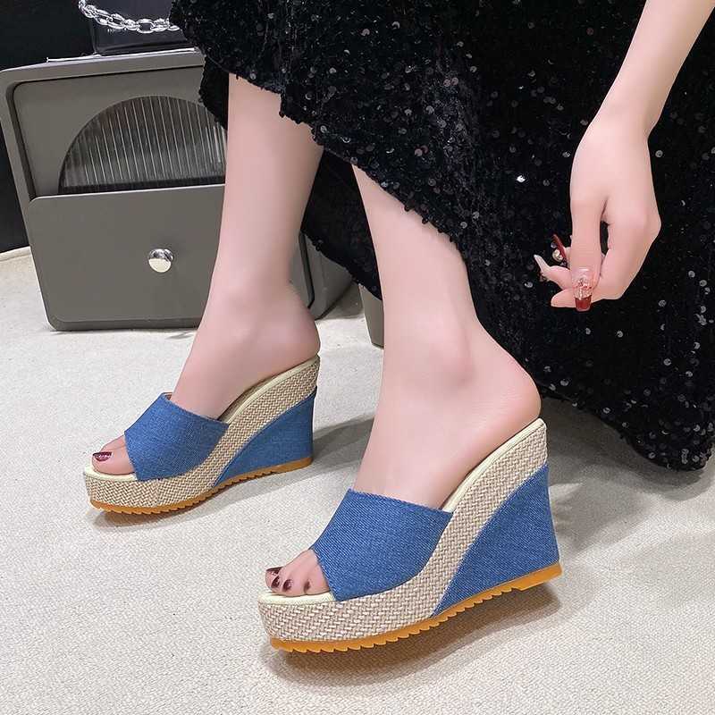 2026 The New Fashion Simple Temperament High Heel Sandals Sexy Thick Female Size High Heels Women Sandals Platform Sandals X260526