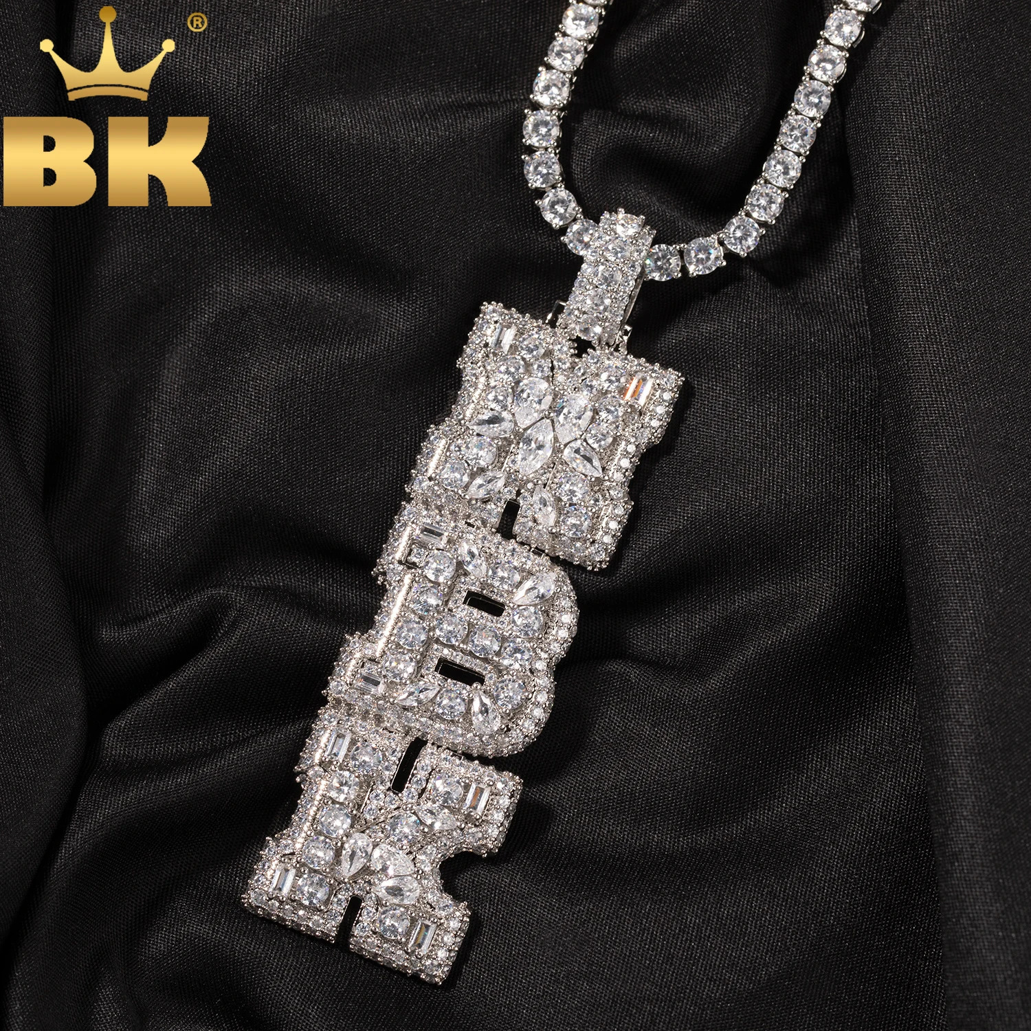THE BLING KING Custom Vertical Initial Letter Pendant Mixed Inlay Different Shape Cubic Zircon NamePlate Necklace Hiphop Jewelry 260526