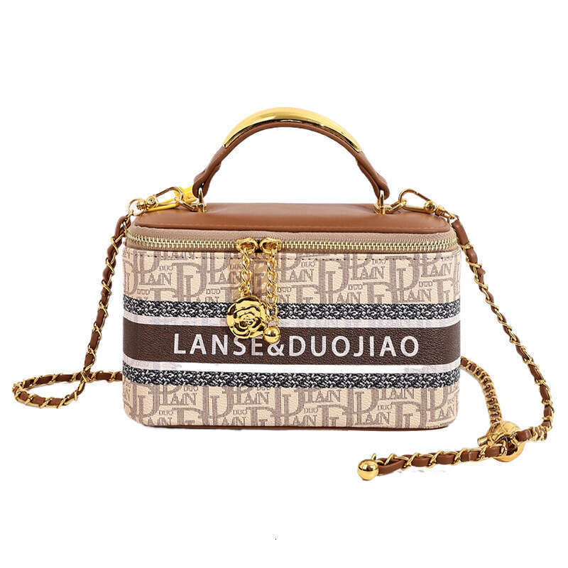 Luxury Brand Designer Bag Box For Women 2026 New Model Simple Fashion Retro Letter Large Capacity Handbag Crossbody Bag - view 6