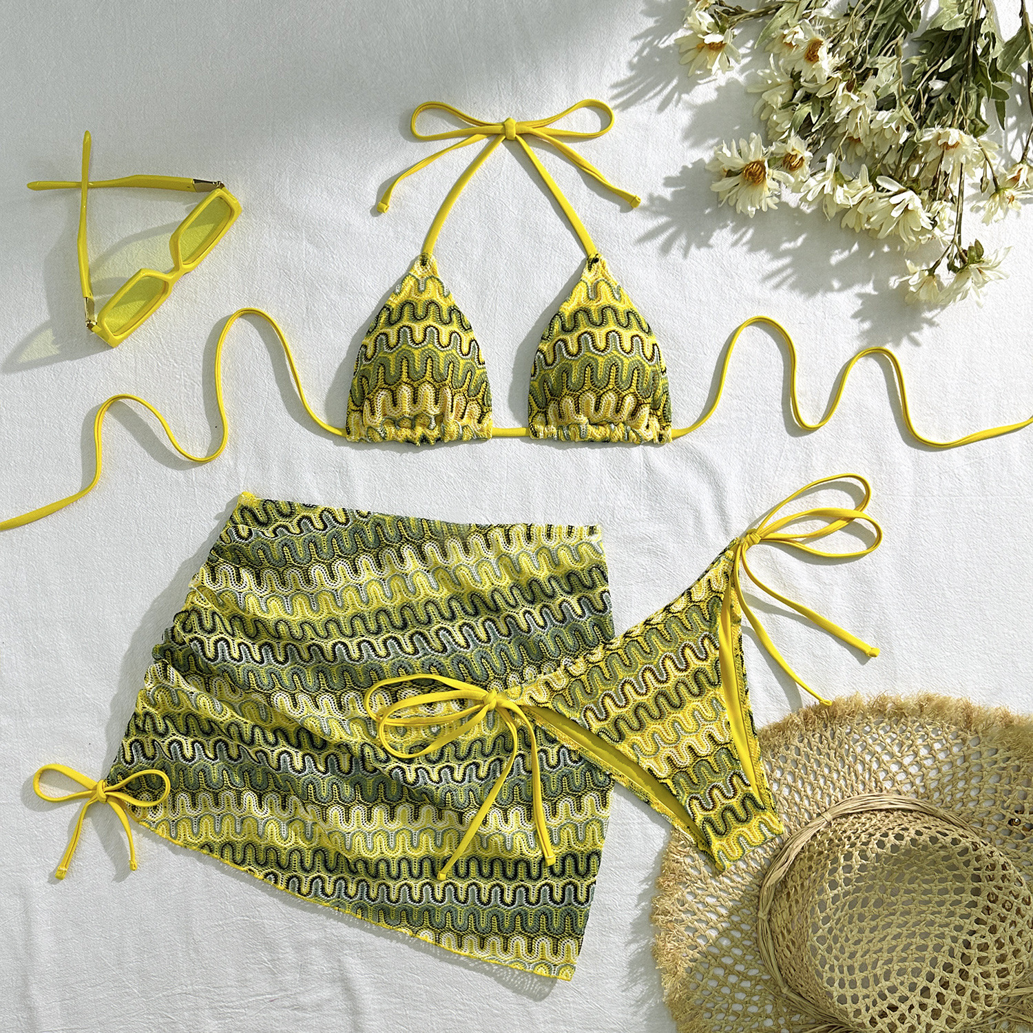 2025 Embroidered Gradient Sexy ThreePiece Swimsuit Bikini 250114