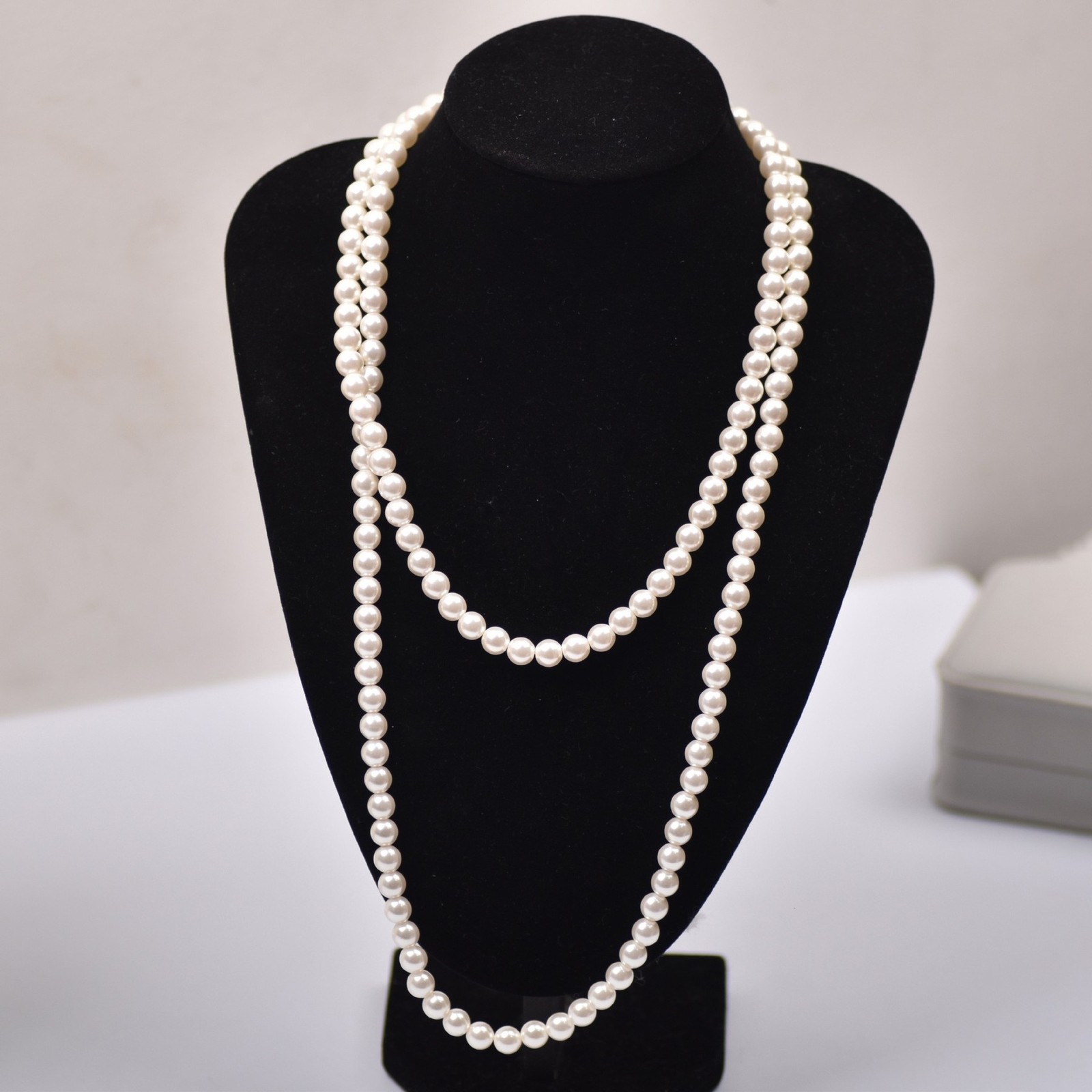 Elegant silver-gray round high-luster pearl necklace for women long multi-layer sweater chain new trendy jewelry 251016