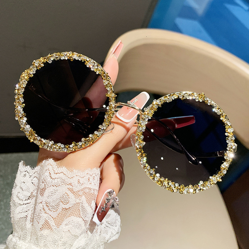Round Crystal Embellished Sunglasses Gradient Lens Fashion UV Protection Eyewear