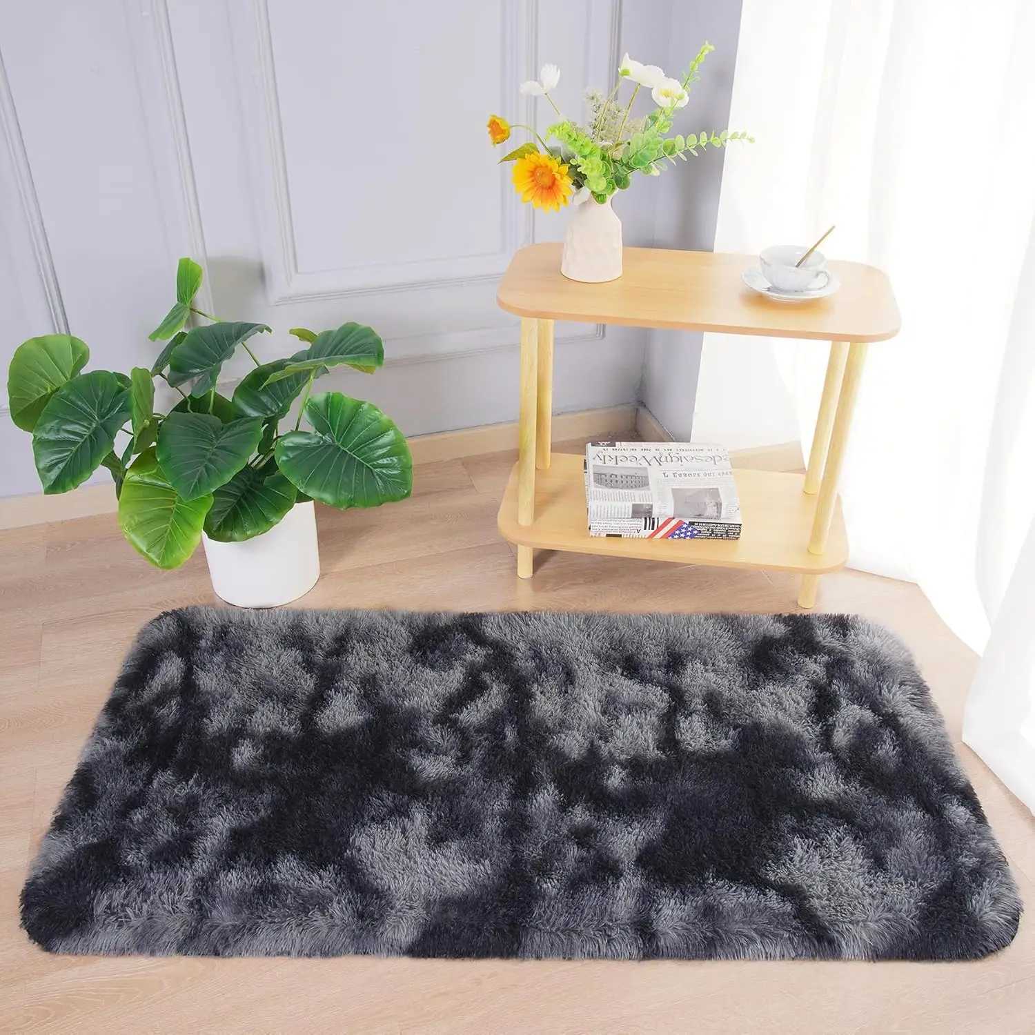 VIKAMA Modern Shaggy Runner Rug Soft Bedside Rug for Bedroom Living Room Sofa Runner Hallway Mat Home Decor W260525