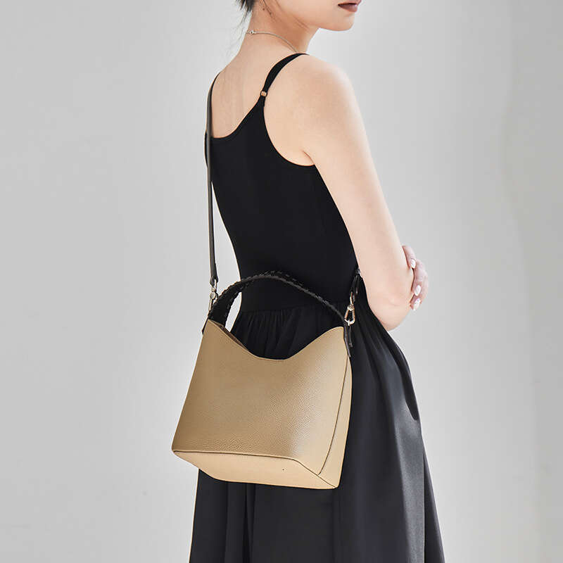 Genuine Leather Korean Style Bucket Bag Casual Versatile Shoulder Crossbody Underarm Handbag for Women SENYY