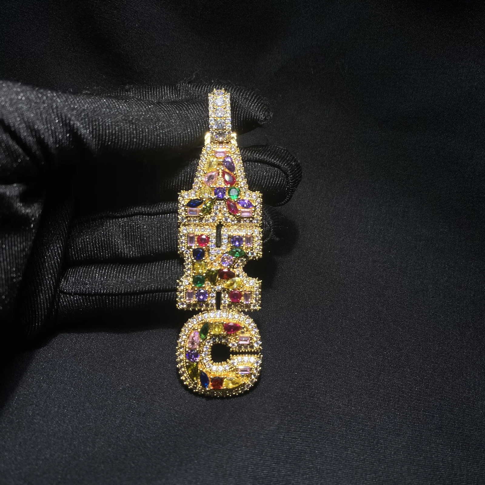THE BLING KING Custom Vertical Initial Letter Pendant Mixed Inlay Different Shape Cubic Zircon NamePlate Necklace Hiphop Jewelry 260526 - view 3