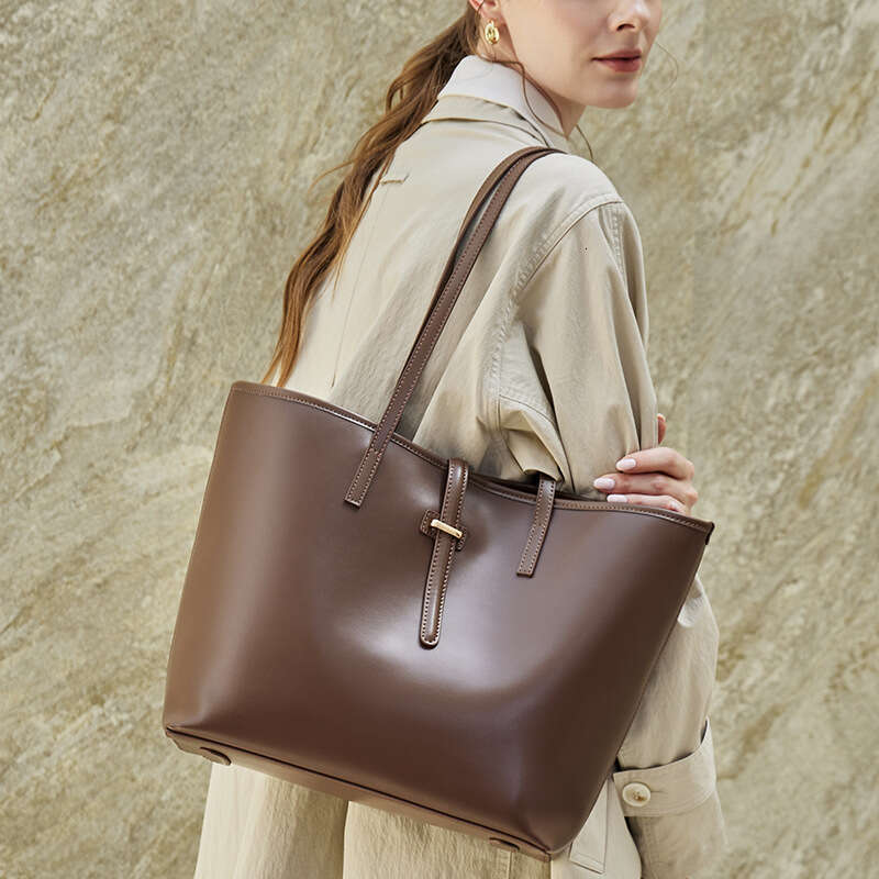 New Genuine Leather Tote Simple Large Capacity Shoulder High End Light Luxury Casual Bag Women Commuter Mother Daughter Daily Travel Bag SENYY