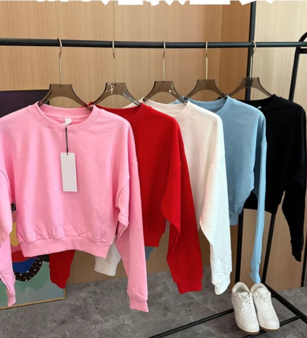Luxury Designed Women Clothes Sets Designer Yoga Sets Summer Gym Sets Sweatshirts With Shorts Pullover Active Shorts Tracksuit Women Weekend Jogger Sp - view 3