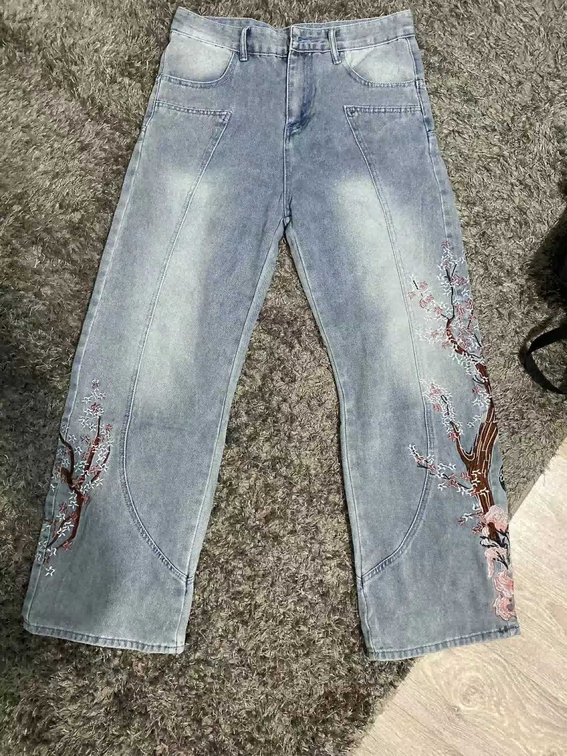 Retro Sakura Black Knight Embroidered Y2K Men Jeans Loose and Personalized Street Rap Niche Design Blue Hip HopWashed JeansT260527 - view 3