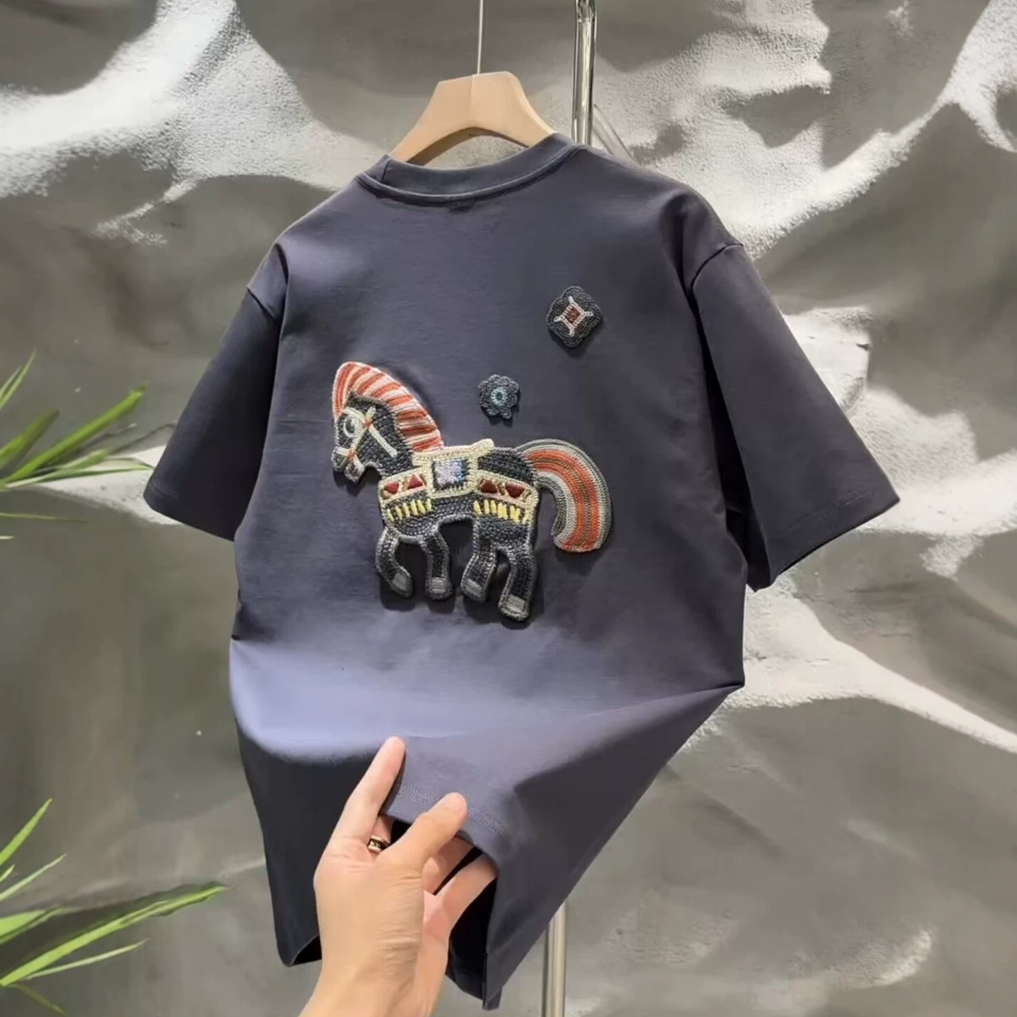 Luxury Young Men Designer T-shirt Fashion Brand High-end Quality Short Sleeved Men Summer New Item Plus Loose Embroidery Unique Round Neck Top Cool An
