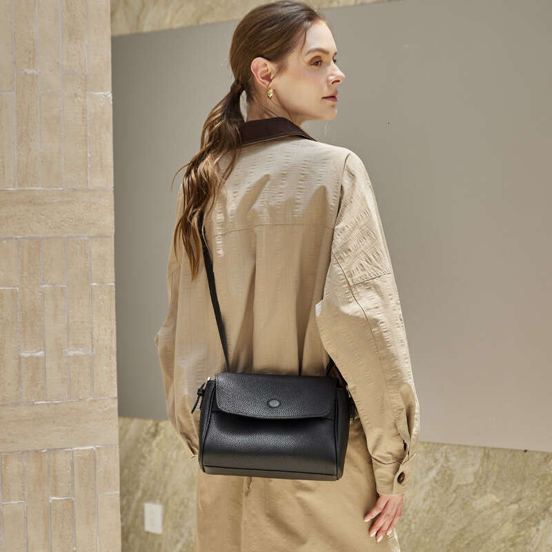 Top Layer Cowhide Soft Leather Shoulder Crossbody High End Commuter Underarm Women Bag Tofu Business Outdoor Daily Carry Pouch SENYY