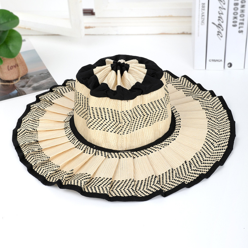 Designer Bucket Hat For Womens Sun Hat Straw Hat Retro Pleated Foldable Large Brim Sun Protection Beach Hat For Spring Summer Outings