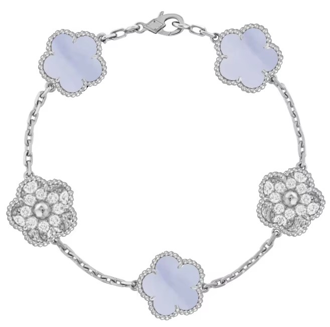 Hot-selling High-quality Four-leaf Clover Pendant Bracelet Inlaid with Onyx (Mother of Pearl), a Classic Designer Bracelet.