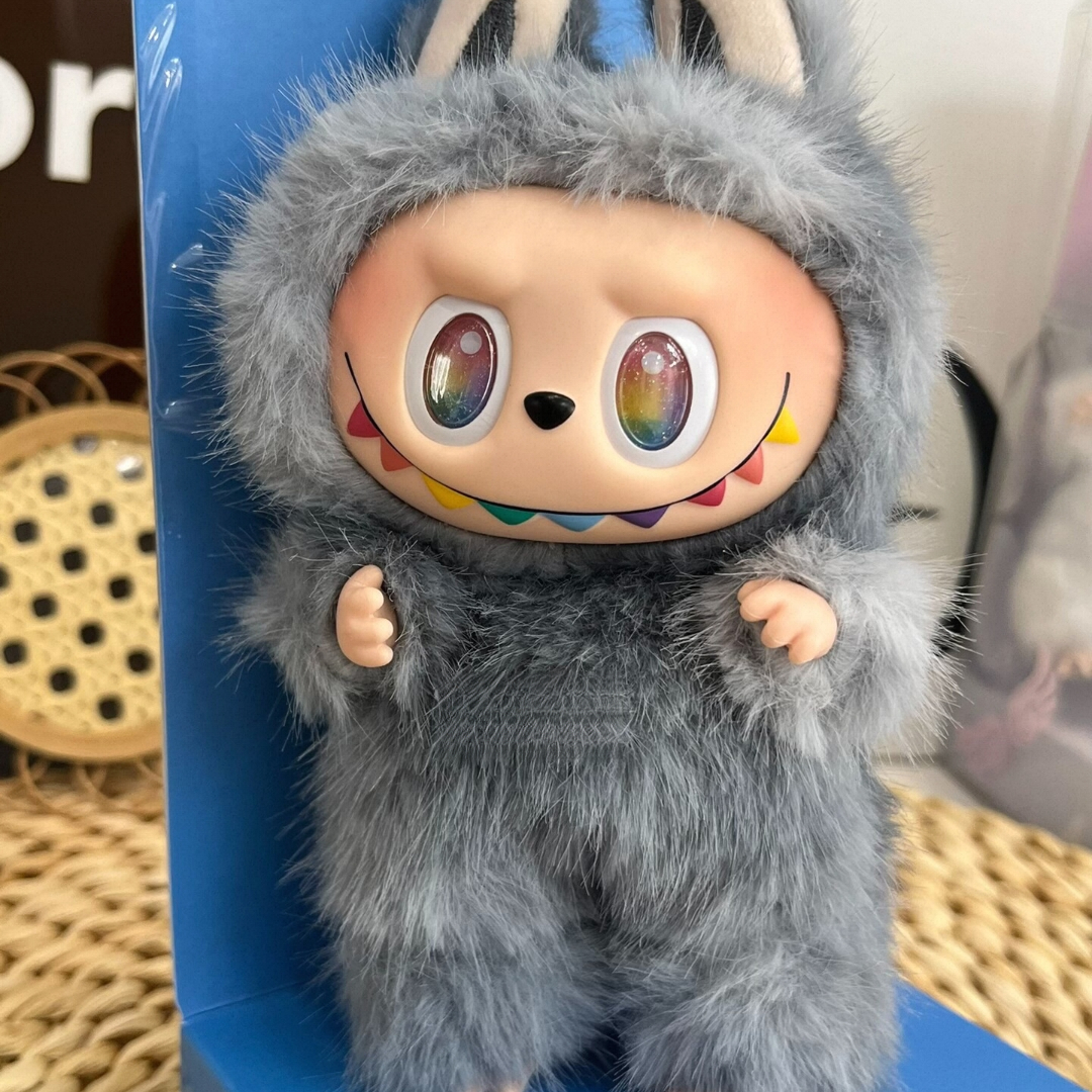 The Monsters Black Zimomo 17cm Exquisite Plush Doll with Colorful Dragon Wings & Heterochromatic Eyes Keychain QIAOWANTONG
