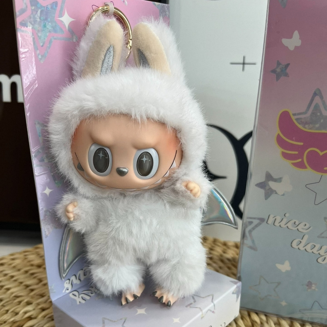 The Monsters Black Zimomo 17cm Exquisite Plush Doll with Colorful Dragon Wings & Heterochromatic Eyes Keychain QIAOWANTONG