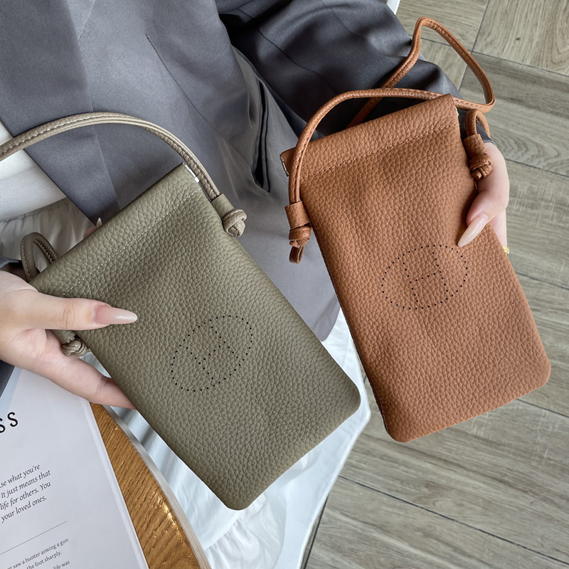 Top Layer Cowhide Mini Women's Shoulder Versatile Genuine Leather Phone Crossbody Makeup Lipstick Bag