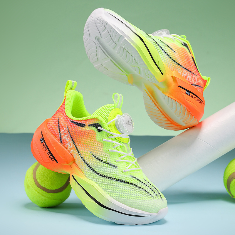 Unisex Cyan Green Gradient Running Shoes Breathable Mesh Fashion Gifts For Professional Sports Training