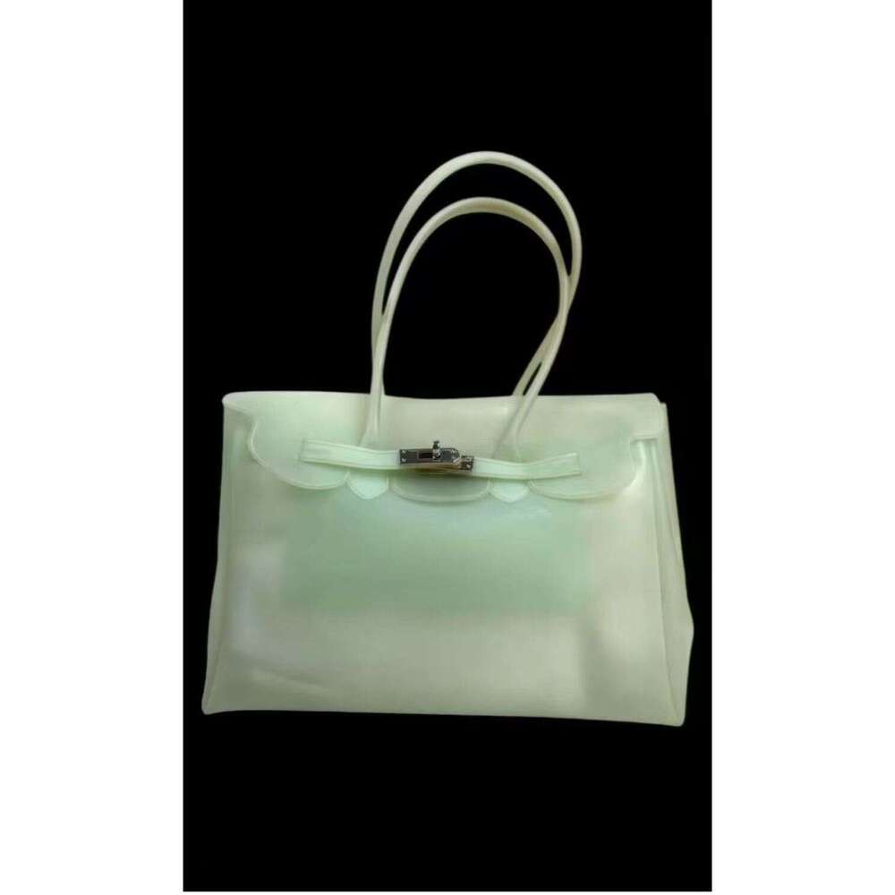 2026 Style Jelly New Summer Commuter Tote Bag Fashionable Transparent Large Capacity Underarm Bag For Women