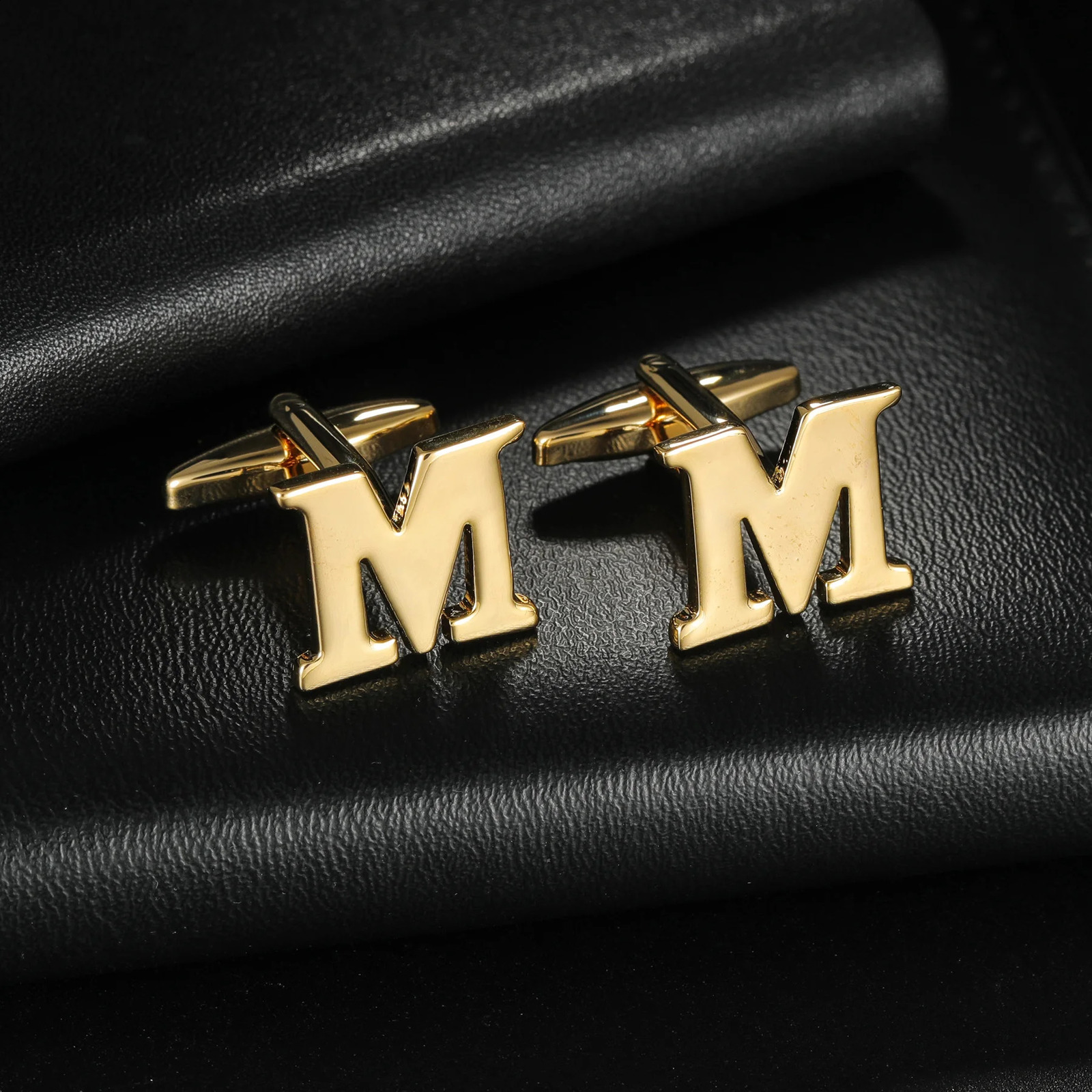 High Quality Initial A-Z Cufflinks Alphabet Letter Copper Material Cuff Links For Business Mens Boys Tuxedo Shirts Gift 260527 - view 7