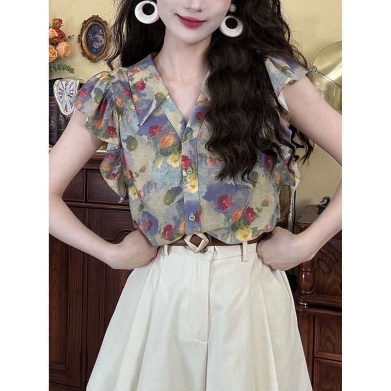 Retro Hong Kong Style Oil Painting Floral V Neck Short Sleeve Top Elegant Flare Sleeve Summer Chic Blouse For Women MAKOUFEI