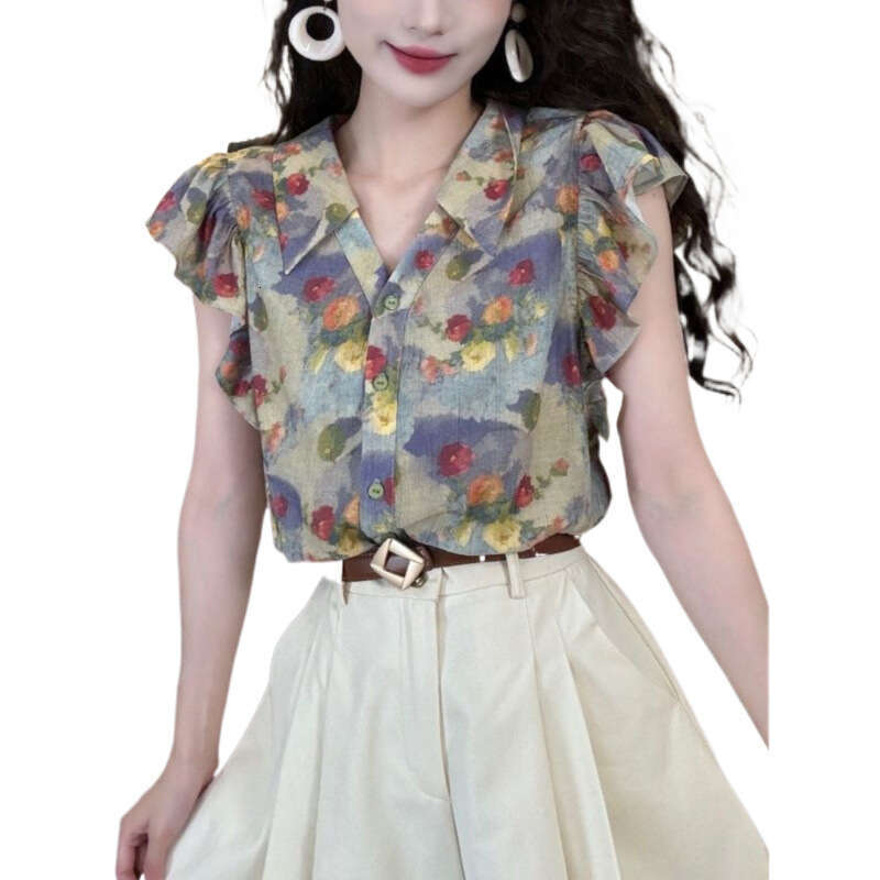 Retro Hong Kong Style Oil Painting Floral V Neck Short Sleeve Top Elegant Flare Sleeve Summer Chic Blouse For Women MAKOUFEI