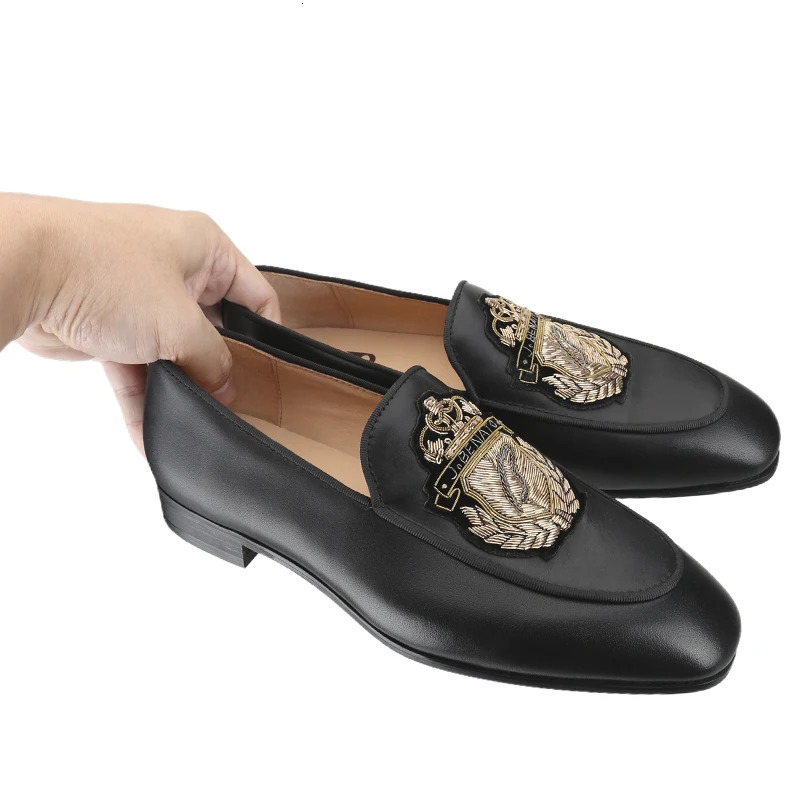 Piergitar Superior Quality Black Genuine Leather Mens Loafers With Handmade Golden Crown Badge Classic Style SlipOn Flats 260528 - view 5