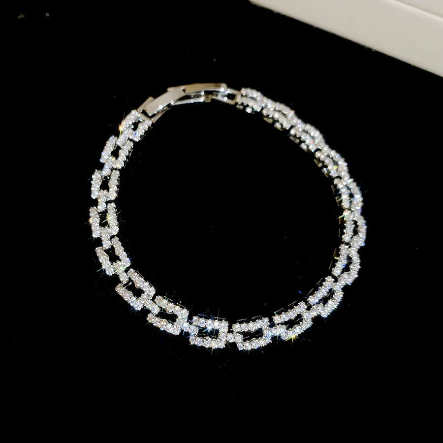 European and American Cross-Border Diamond-Shaped Hollow Zircon Flower Bracelet Light Luxury High-End Fashion Trend Versatile Women's Jewelry - view 9