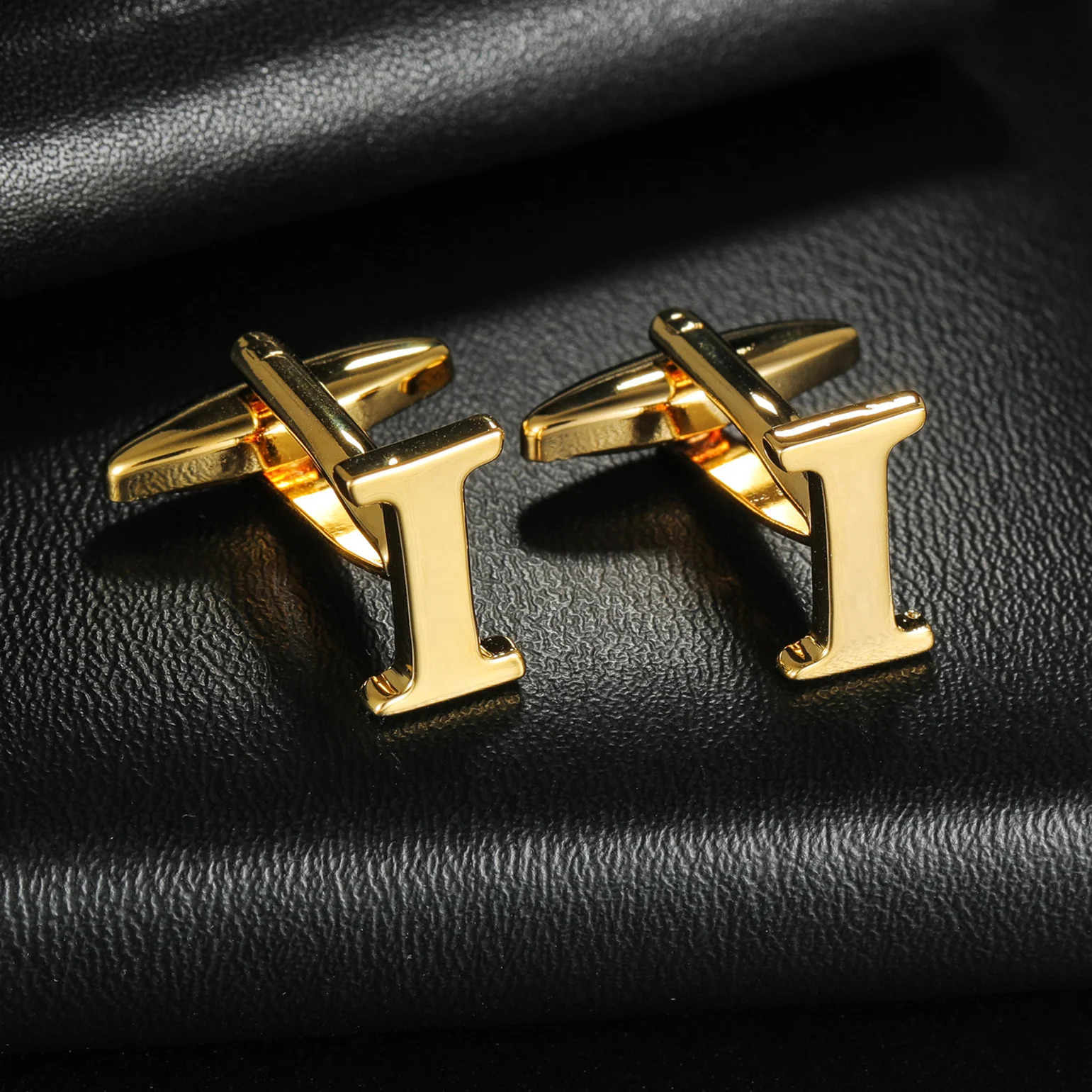 High Quality Initial A-Z Cufflinks Alphabet Letter Copper Material Cuff Links For Business Mens Boys Tuxedo Shirts Gift 260527 - view 6